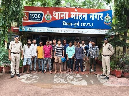 दुर्ग पुलिस ने चलाया वारंटियों के खिलाफ विशेष अभियान 1 दुर्ग पुलिस ने चलाया वारंटियों के खिलाफ विशेष अभियान