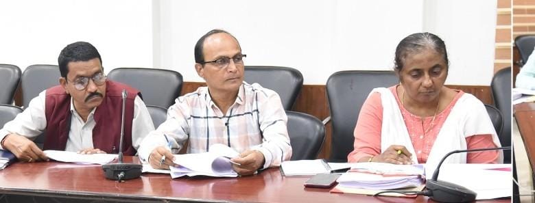 जिला जल एवं स्वच्छता समिति की बैठक संपन्न... 1 जिला जल एवं स्वच्छता समिति की बैठक संपन्न...