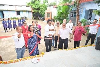 भिलाई इस्पात संयंत्र के सीएसआर विभाग द्वारा शासकीय प्राथमिक शाला, चंगोरी में बॉउंड्रीवाल एवं मंच का हस्तांतरण...