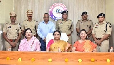 महिला थाना सेक्टर 06 में परिवार परामर्श केंद्र के पुनर्निमित कक्ष का उद्घाटन...