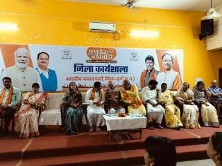 सेवा पखवाड़ा को लेकर भाजपा की कार्यशाला संपन्न... 1 सेवा पखवाड़ा को लेकर भाजपा की कार्यशाला संपन्न...