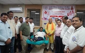 दुर्ग ग्रामीण विधायक ललित चंद्राकर ने अग्रसेन जयंती समारोह के उपलक्ष में आयोजित रक्तदान शिविर में सम्मिलित हुए