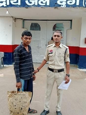 वैशाली नगर पुलिस की कार्यवाही: मोटर सायकल छीनकर भागने वालो को पकड़ने में मिली सफलता...