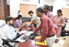 सीमांकन के बाद भी कब्जाधारी जमीन खाली नहीं कर रहा, वृद्ध ने जनदर्शन में लगाई गुहार