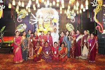 नवरात्रि महोत्सव के चौथे दिन – माता रानी की भव्य आराधना और बच्चों के लिए आकर्षक ड्रैगन थीम पंडाल...