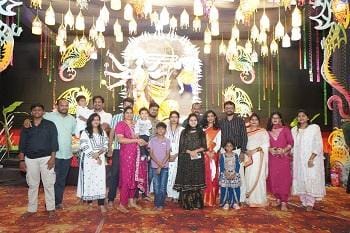 नवरात्रि महोत्सव के पांचवें दिन – माता रानी की भव्य पूजन-अर्चना और ड्रैगन थीम पंडाल में उत्सव