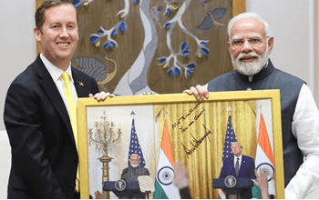 'प्रेसिडेंट ट्रंप आपको अपना बहुत अच्छा दोस्त मानते हैं', PM मोदी से बोले सर्जियो गोर 1 'प्रेसिडेंट ट्रंप आपको अपना बहुत अच्छा दोस्त मानते हैं', PM मोदी से बोले सर्जियो गोर