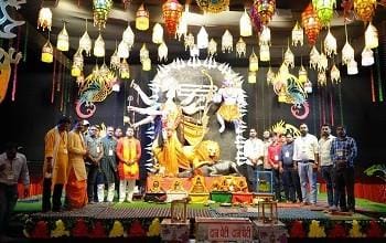 नवरात्रि महोत्सव 2025: भिलाई में ‘ड्रैगन थीम’ दुर्गा पंडाल बना आकर्षण का केंद्र...