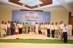 भिलाई बिरादरी ने राष्ट्रपिता महात्मा गांधी की 156 वीं जयंती पर श्रद्धासुमन अर्पित किए