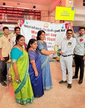 विश्व हृदय दिवस पर शंकराचार्य स्वामी स्वरूपानंद नर्सिंग कॉलेज के विद्यार्थियों ने नुक्कड़ नाटक के माध्यम से किया जागरूक