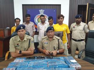 प्रतिबंधित नशीली दवाईयां की ब्रिकी करने वाले पांच आरोपी पुलिस की गिरफ्त में... 1 प्रतिबंधित नशीली दवाईयां की ब्रिकी करने वाले पांच आरोपी पुलिस की गिरफ्त में...
