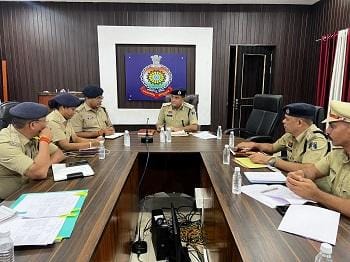 वरिष्ठ पुलिस अधीक्षक जिला दुर्ग द्वारा किया गया समीक्षा बैठक का आयोजन...
