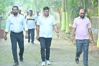 आयुक्त ने कल्याण कालेज ग्राउण्ड में इंडोर स्टेडियम बनाने के दिए निर्देश... 1 आयुक्त ने कल्याण कालेज ग्राउण्ड में इंडोर स्टेडियम बनाने के दिए निर्देश...