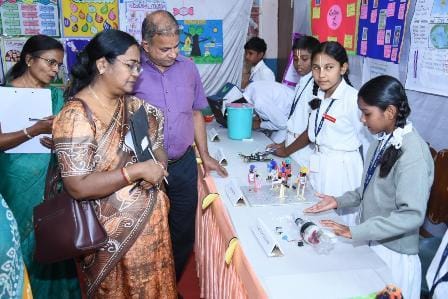 भिलाई इस्पात विकास विद्यालय में वार्षिक विज्ञान एवं कला प्रदर्शनी का आयोजन...