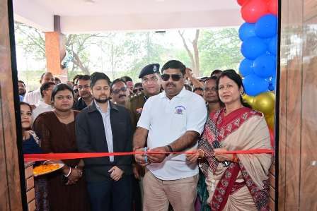 दुर्ग के विकास में एक और सितारा, मंत्री गजेन्द्र यादव ने किया बैडमिंटन कोर्ट लोकार्पण...