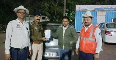 ऑपरेशन सुरक्षा के तहत यातायात पुलिस दुर्ग द्वारा व्यापक जागरूकता अभियान और सख्त कार्रवाई”