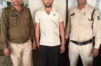 दुर्ग जिले के विभिन्न थानों में दर्ज भुईया पोर्टल में छेड़छाड़ करने के मामले में 01 आरोपी गिरफ्तार... 4 दुर्ग जिले के विभिन्न थानों में दर्ज भुईया पोर्टल में छेड़छाड़ करने के मामले में 01 आरोपी गिरफ्तार...