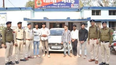 तेज रफ्तार में स्टंट कर रहा युवक गिरफ्तार — नेवई थाना पुलिस की बड़ी कार्रवाई...