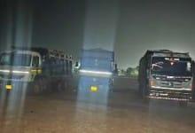 रातभर नाकेबंदी कर खनिज विभाग ने 8 हाईवा किए जब्त...