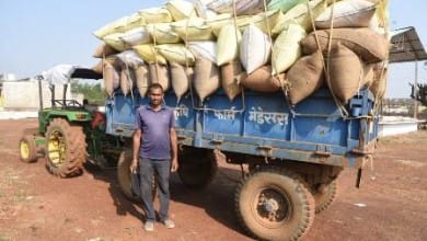 किसानों की आर्थिक स्तर में आयी सुधार, धान बेचकर अवध बनाएगा पक्का मकान... 4 किसानों की आर्थिक स्तर में आयी सुधार, धान बेचकर अवध बनाएगा पक्का मकान...