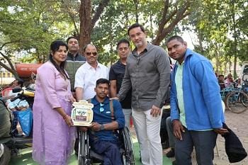 दिव्यांग दिवस पर नेहरू नगर में सम्मान समारोह, सर्व समाज कल्याण समिति की गरिमामयी उपस्थिति... 1 दिव्यांग दिवस पर नेहरू नगर में सम्मान समारोह, सर्व समाज कल्याण समिति की गरिमामयी उपस्थिति...