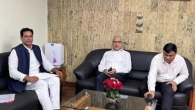 विधायक देवेंद्र यादव की BSP DIC से मुलाकात, रिटेंशन स्कीम, मिनिमम वेज और सेक्टर 9 हॉस्पिटल पर महत्वपूर्ण चर्चा...