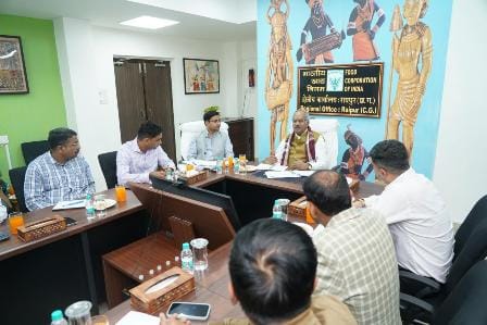 “छत्तीसगढ़ का किसान देश की खाद्य सुरक्षा की रीढ़, उसके हितों से समझौता नहीं” – FCI समीक्षा बैठक में सांसद बृजमोहन अग्रवाल का दो टूक संदेश