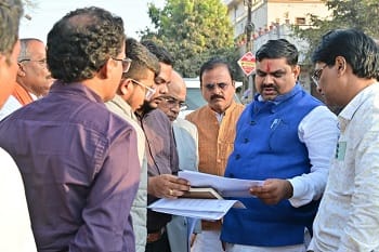 मंत्री गजेन्द्र यादव की पहल, दुर्ग भिलाई को जोड़ने हाईवे किनारे सर्विस लेन कार्य प्रारंभ...