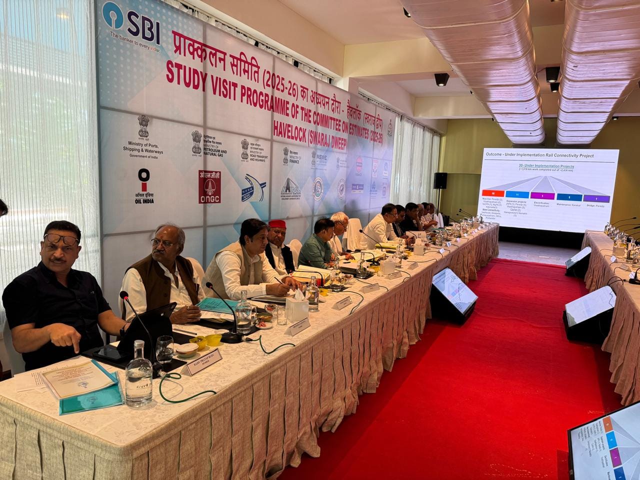 अंडमान-निकोबार में पोर्ट इंफ्रास्ट्रक्चर और नेट ज़ीरो पहल की समीक्षा, सांसद बृजमोहन अग्रवाल ने दिए अहम निर्देश...