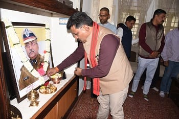 उप मुख्यमंत्री विजय शर्मा ने स्वर्गीय वरिष्ठ आईपीएस अधिकारी प्रखर पाण्डेय को दी श्रद्धांजलि...