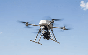 जम्मू कश्मीर में LOC के पास दिखे पाकिस्तानी ड्रोन, जवाबी कार्रवाई के बाद वापस लौटे