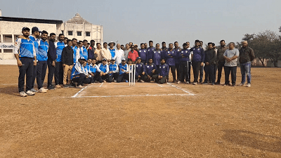 दुर्ग में क्रिकेट महासंग्राम फाइनल: स्पर्श हॉस्पिटल ने शानदार जीत के साथ खिताब पर कब्जा जमाया... 1 दुर्ग में क्रिकेट महासंग्राम फाइनल: स्पर्श हॉस्पिटल ने शानदार जीत के साथ खिताब पर कब्जा जमाया...