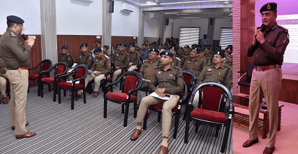 राष्ट्रीय सड़क सुरक्षा माह 2026: दुर्ग यातायात पुलिस और दिशा फाउंडेशन ने चलाया संयुक्त जागरूकता अभियान...