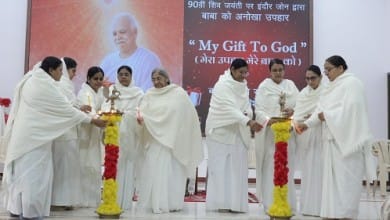 आओ मन से पुरानी बातों को विदाई दें... प्रोजेक्ट का ब्रह्माकुमारी दीदियों ने किया उद्घाटन... 6 आओ मन से पुरानी बातों को विदाई दें... प्रोजेक्ट का ब्रह्माकुमारी दीदियों ने किया उद्घाटन...