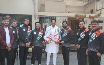 भिलाई विधायक से सौजन्य मुलाक़ात, नववर्ष की दी शुभकामनाएँ... 3 भिलाई विधायक से सौजन्य मुलाक़ात, नववर्ष की दी शुभकामनाएँ...