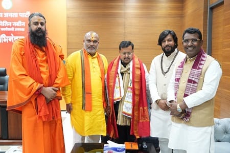 दुर्ग ग्रामीण विधायक ललित चंद्राकर ने नितिन नबीन जी से सौजन्य भेंट कर उन्हें राष्ट्रीय कार्यकारिणी अध्यक्ष के रूप में नवीन दायित्व ग्रहण करने पर हार्दिक बधाई एवं शुभकामनाएँ दीं...