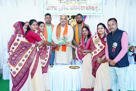 मंचान्दूर सरस्वती शिशु मंदिर में आयोजित वार्षिक उत्सव एवं पुरस्कार वितरण समारोह में शामिल हुए दुर्ग ग्रामीण विधायक ललित चंद्राकर