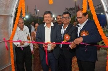 नेहरू आर्ट गैलरी में सुरक्षा विषयक ड्राइंग एवं पेंटिंग प्रदर्शनी का उद्घाटन...