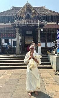 केमिकल एवं फर्टिलाइज़र समिति के स्टडी टूर पर रायपुर सांसद बृजमोहन अग्रवाल, पद्मनाभ स्वामी मंदिर में किए दर्शन