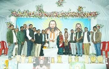 अंडा व उतई में आयोजित एक दिवसीय भव्य पंथी प्रतियोगिता में शामिल हुए दुर्ग ग्रामीण विधायक ललित चंद्राकर 4 अंडा व उतई में आयोजित एक दिवसीय भव्य पंथी प्रतियोगिता में शामिल हुए दुर्ग ग्रामीण विधायक ललित चंद्राकर