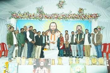 अंडा व उतई में आयोजित एक दिवसीय भव्य पंथी प्रतियोगिता में शामिल हुए दुर्ग ग्रामीण विधायक ललित चंद्राकर 1 अंडा व उतई में आयोजित एक दिवसीय भव्य पंथी प्रतियोगिता में शामिल हुए दुर्ग ग्रामीण विधायक ललित चंद्राकर