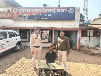 दुर्ग पुलिस की बड़ी कार्रवाई: ऑपरेशन विश्वास के तहत नशीली टेबलेट तस्करी का खुलासा...