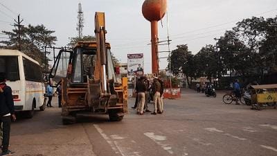 सुपेला क्षेत्र में सड़क किनारे अतिक्रमण हटाने की संयुक्त कार्यवाही विगत 03 सप्ताह से निरंतर जारी... 1 सुपेला क्षेत्र में सड़क किनारे अतिक्रमण हटाने की संयुक्त कार्यवाही विगत 03 सप्ताह से निरंतर जारी...