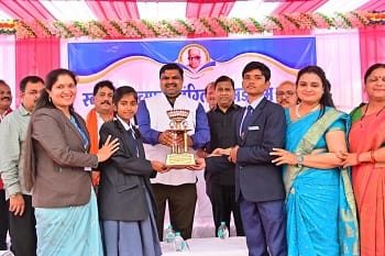 दीपक नगर सेजस में स्मार्ट क्लास, एनुअल डे में पहुँचे मंत्री गजेन्द्र यादव ने की घोषणा...