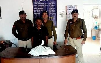 दुर्ग में नशे के खिलाफ बड़ी कार्रवाई: अवैध अंग्रेजी शराब के साथ आरोपी गिरफ्तार, 31 पाव गोवा शराब जब्त...