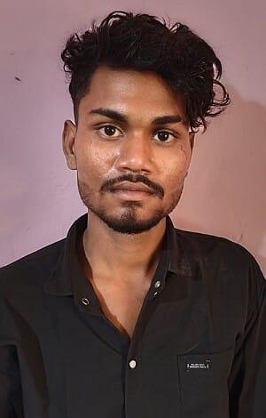 दुर्ग में चोरी का खुलासा: साइबर ट्रैकिंग से आरोपी गिरफ्तार, नगदी व जेवरात बरामद...