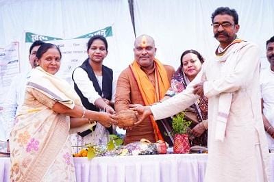 मितानिन बहनें ग्रामीण एवं शहरी अंचलों में स्वास्थ्य सेवाओं की सबसे सशक्त और भरोसेमंद कड़ी हैं- विधायक ललित चंद्राकर