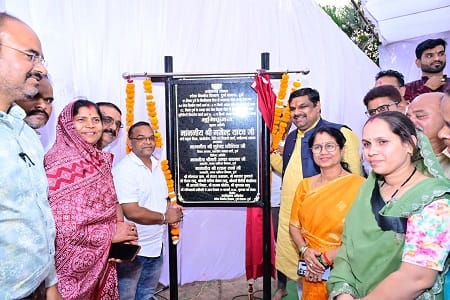 दुर्ग में दूसरा फोरलेन मंत्री गजेन्द्र यादव ने दुर्ग के जनप्रतिनिधियों संग किया भूमिपूजन...