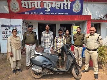 पंचदेवरी तिराहा झपटमारी केस: भेड़ और ₹5,000 लूटने वाले दो आरोपी गिरफ्तार, एक फरार...