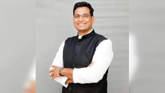 सुप्रीम कोर्ट से देवेंद्र यादव को करारा झटका — शपथ पत्र में कोर्ट से घोषित फरार(प्रोक्लैम्ड अफेंडर)होने की जानकारी छुपाने और संपत्ति खुलासे पर उठे सवाल, एसएलपी खारिज...